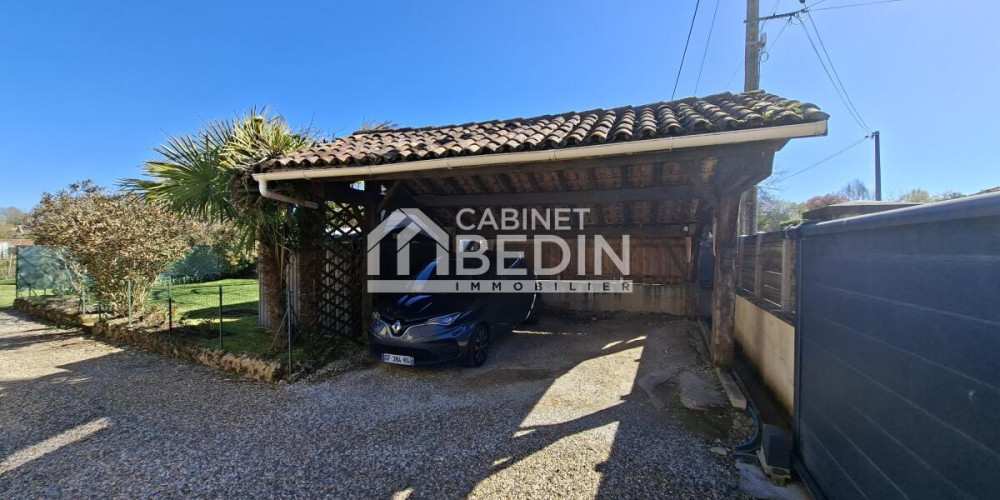 maison à BELLEBAT (33760)