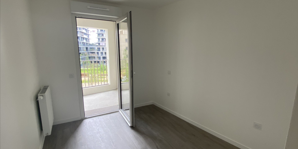 appartement à BORDEAUX (33800)