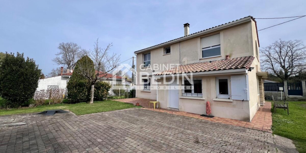 maison à AMBARES ET LAGRAVE (33440)