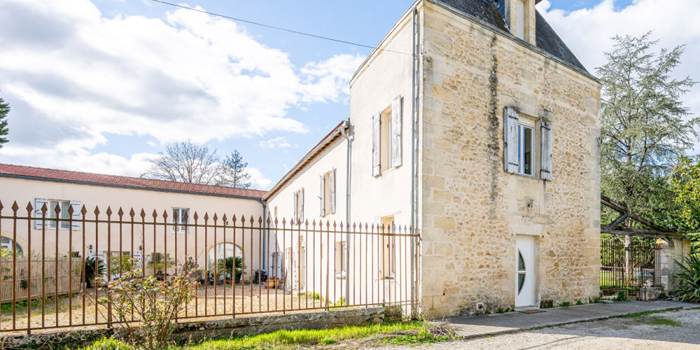 maison à FARGUES ST HILAIRE (33370)