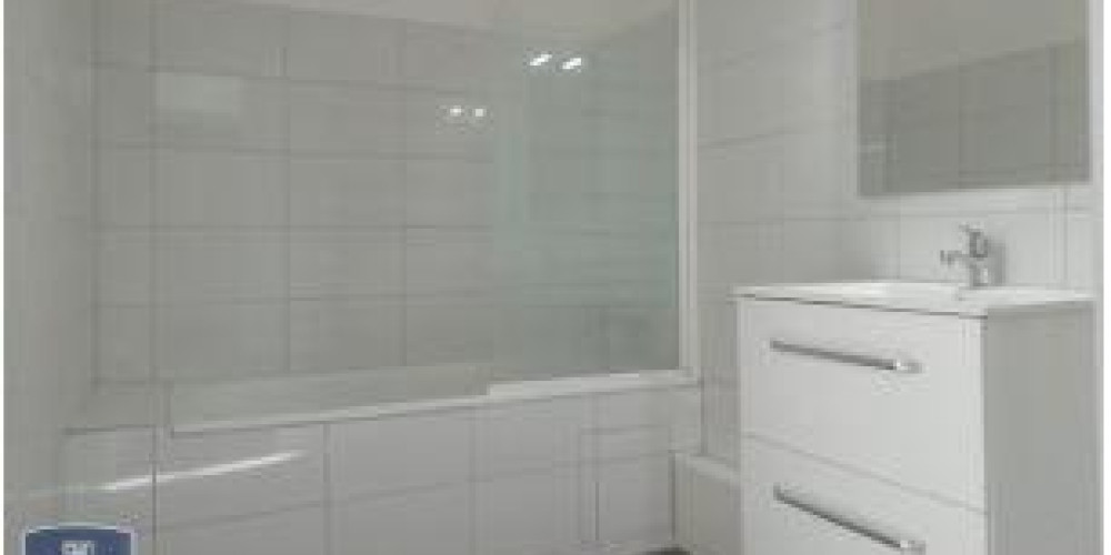 appartement à BORDEAUX (33800)
