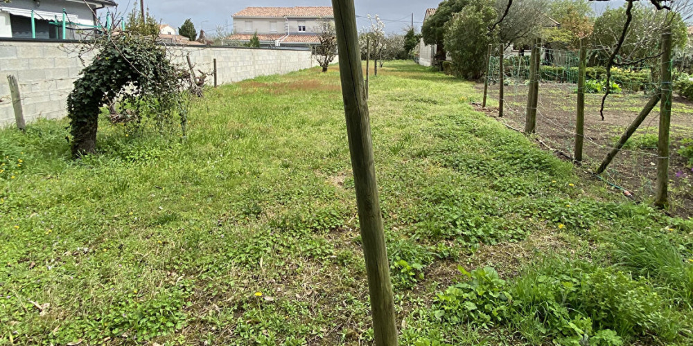 terrain à LIBOURNE (33500)