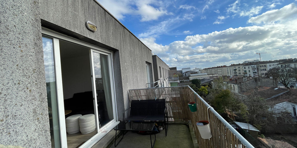 appartement à BORDEAUX (33000)