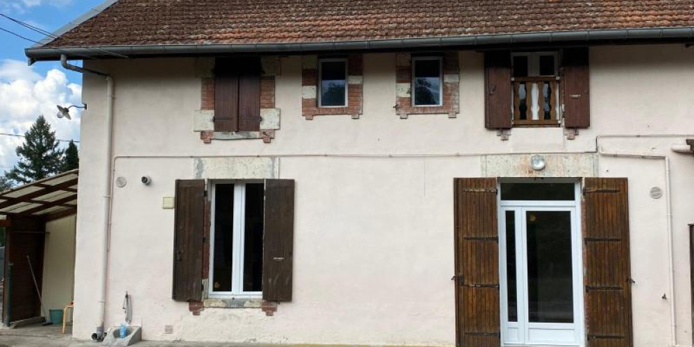 maison à HOSTENS (33125)