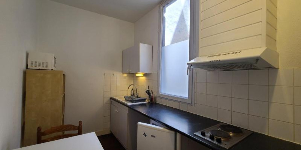 appartement à BORDEAUX (33800)