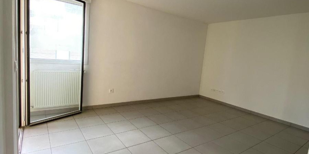 appartement à BORDEAUX (33300)
