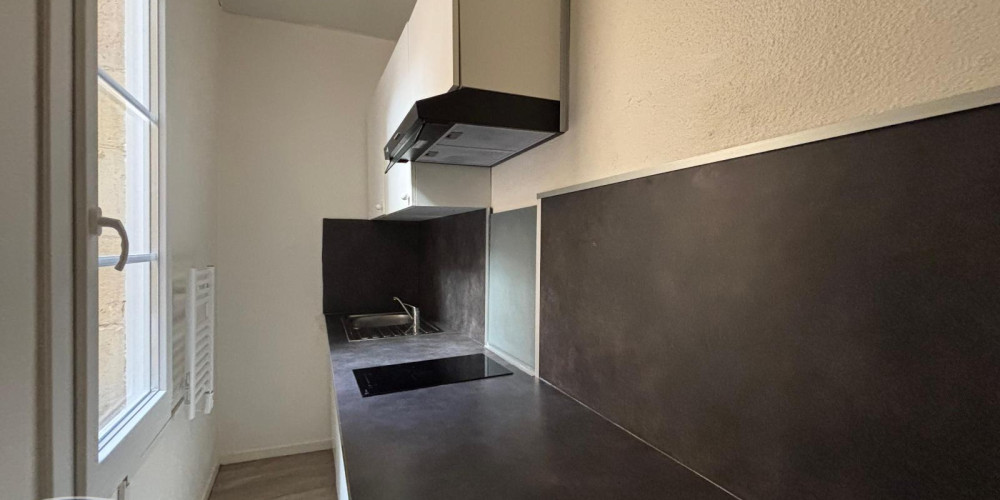 appartement à BORDEAUX (33000)