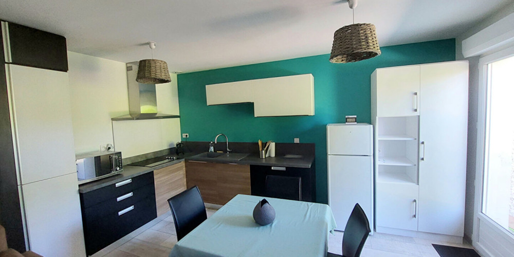 appartement à SALLES (33770)