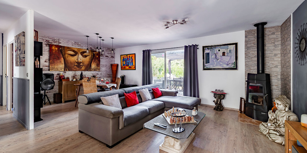 maison à STE TERRE (33350)