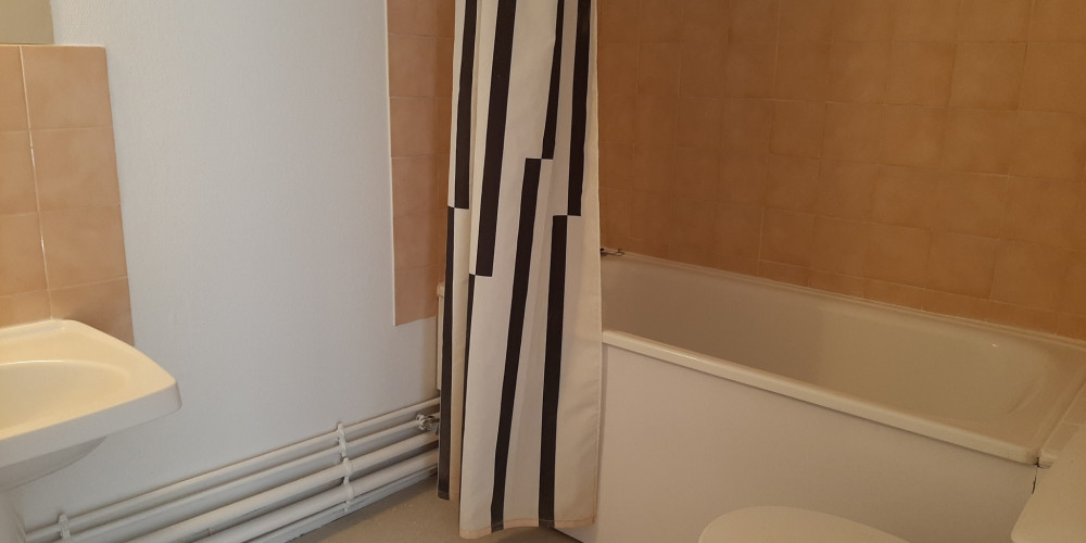 appartement à BORDEAUX (33000)