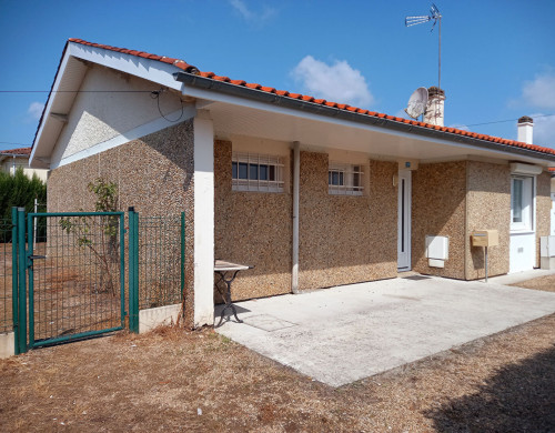 maison  ST SEURIN SUR L ISLE