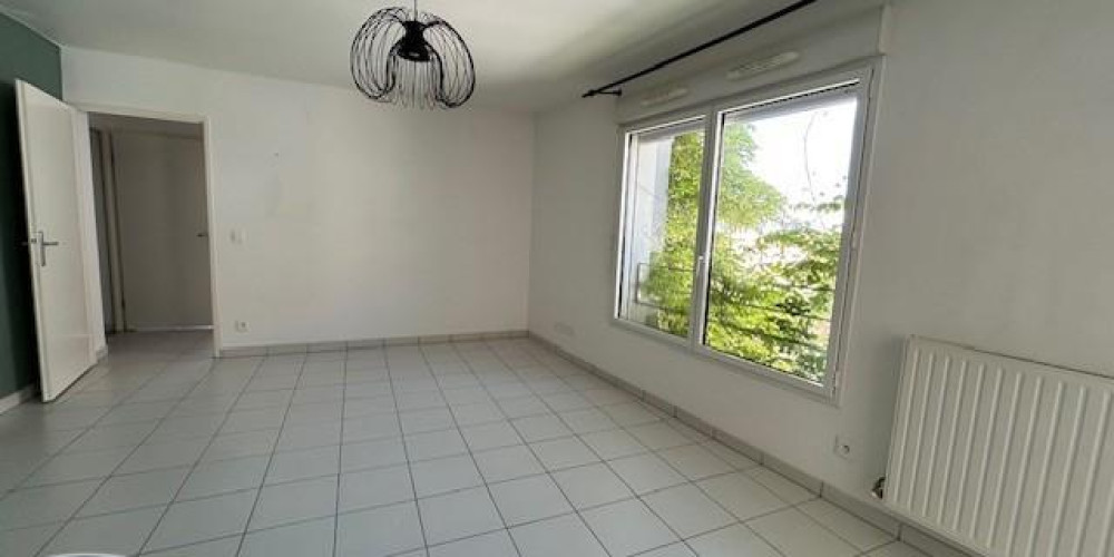 appartement à BORDEAUX (33300)