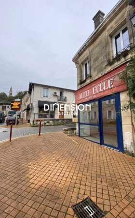Local commercial  LATRESNE