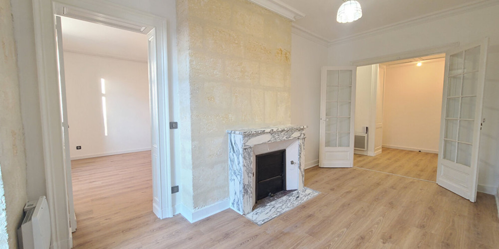 appartement à BORDEAUX (33000)