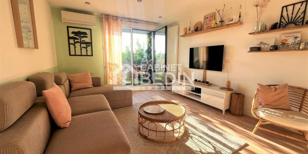 appartement à BORDEAUX (33000)