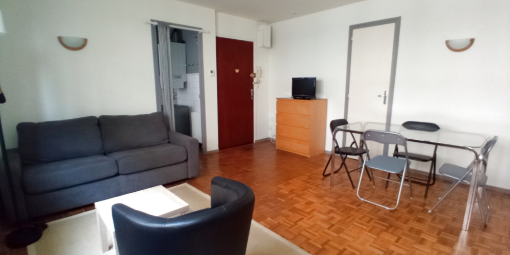 appartement à BORDEAUX (33000)