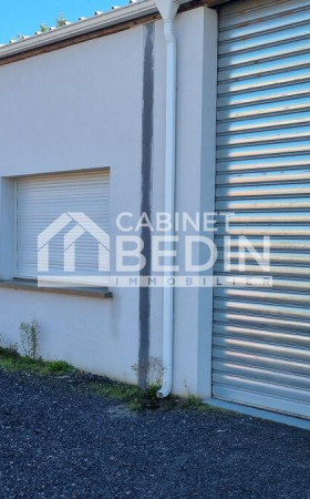 Local commercial  LEGE CAP FERRET