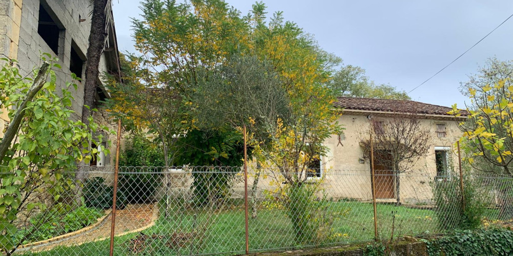 maison à CAZAUGITAT (33790)