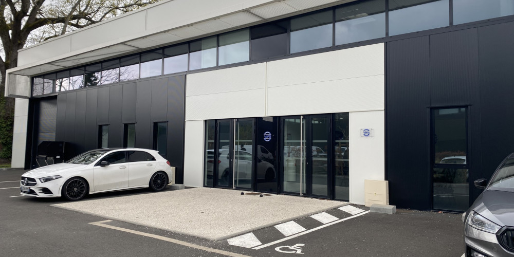 local industriel à MERIGNAC (33700)