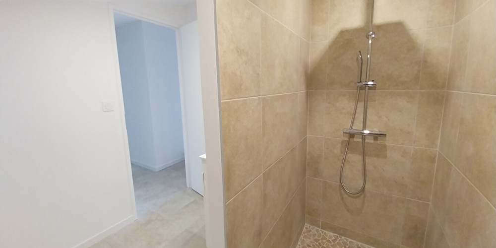 maison à LANDIRAS (33720)