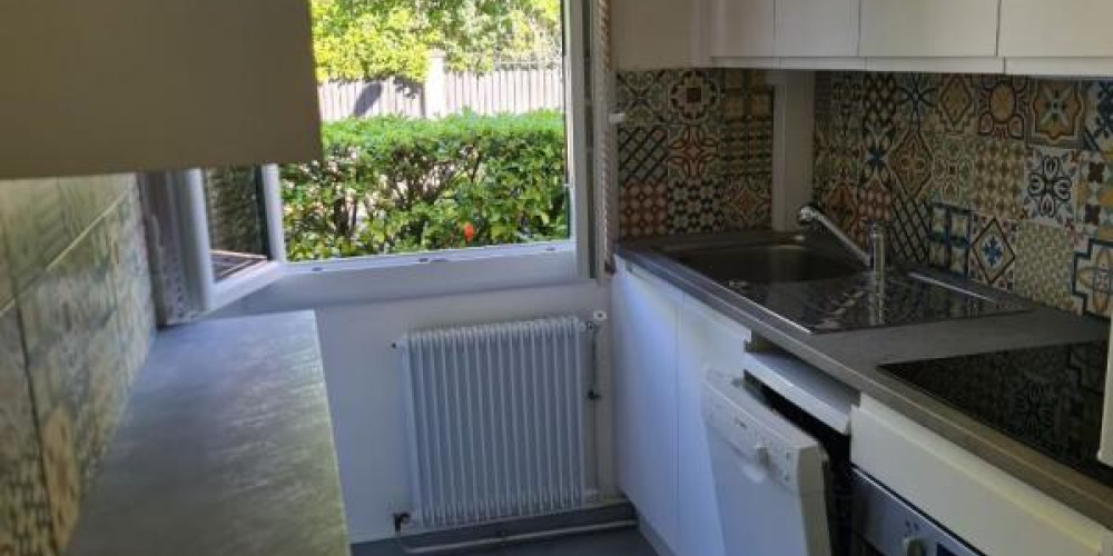 appartement à BORDEAUX (33000)