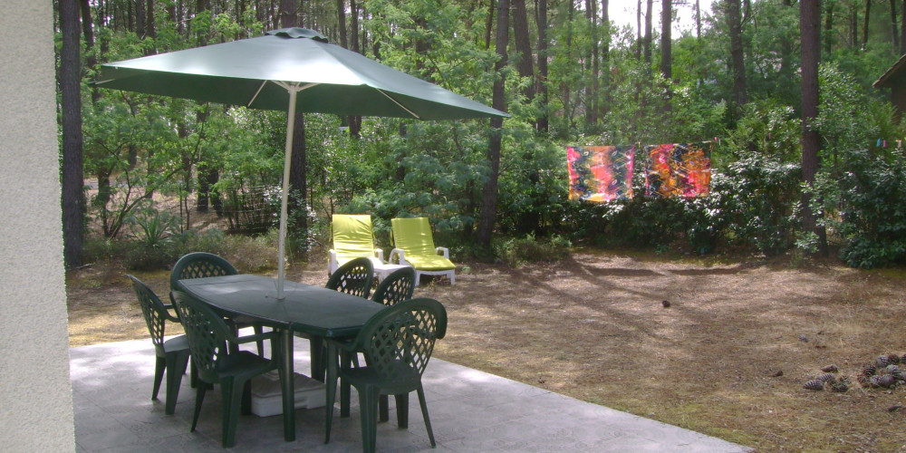 maison à LACANAU (33680)