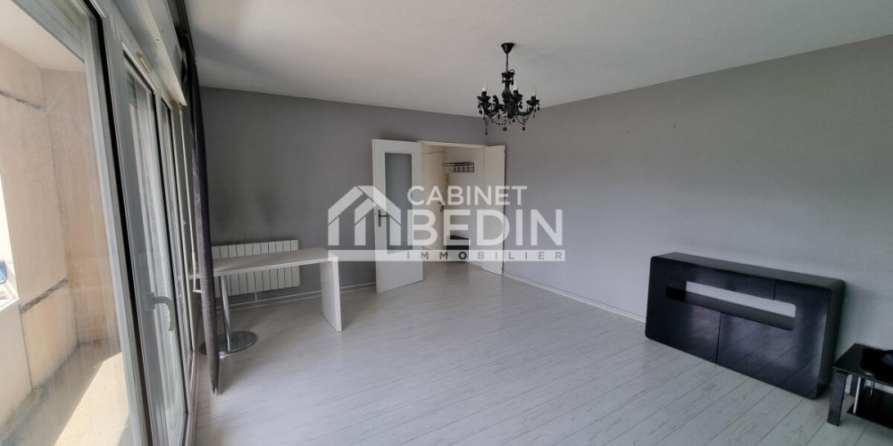 appartement à BORDEAUX (33300)