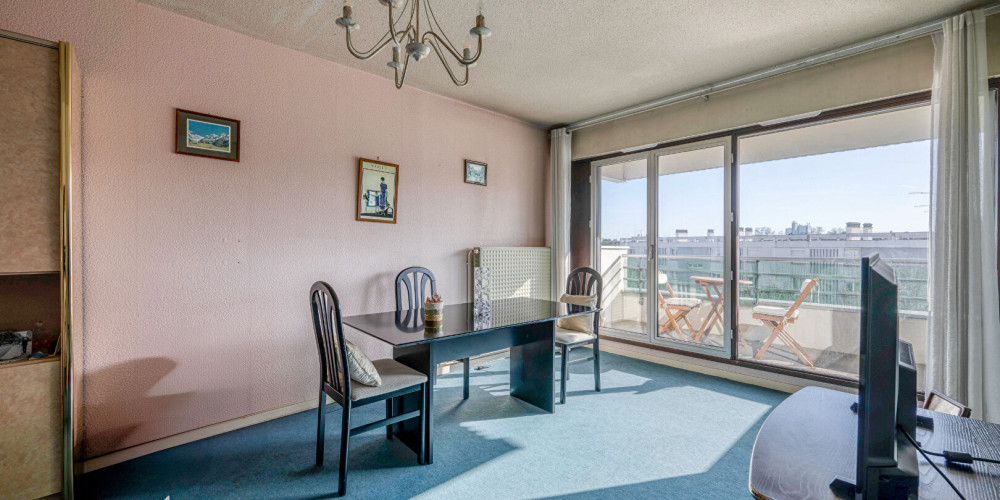 appartement à EYSINES (33320)