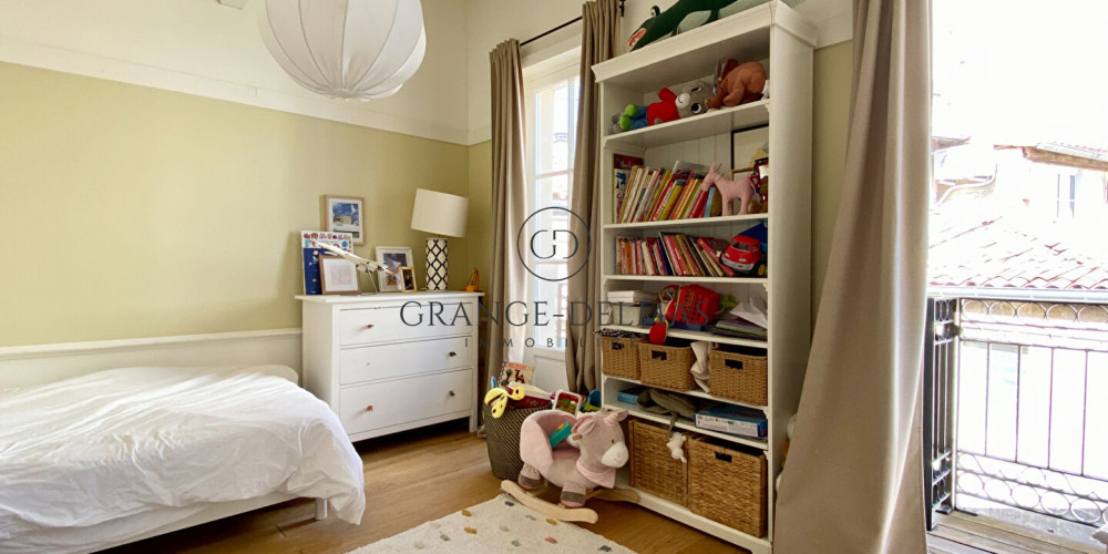 appartement à BORDEAUX (33000)