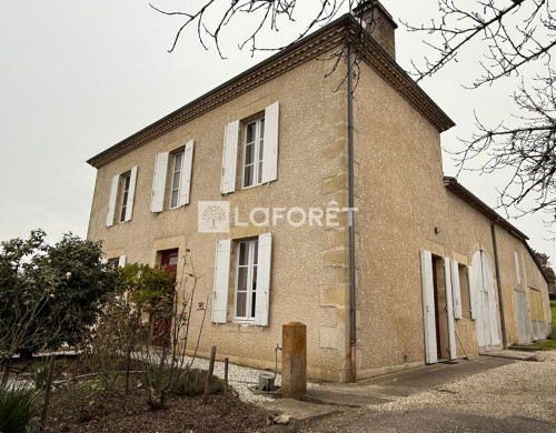maison  ST PIERRE D AURILLAC