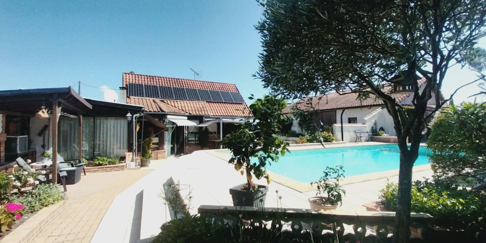 maison à TIZAC DE LAPOUYADE (33620)