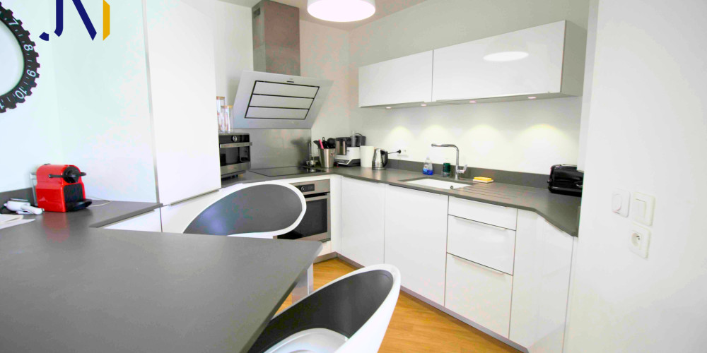 appartement à BORDEAUX (33000)