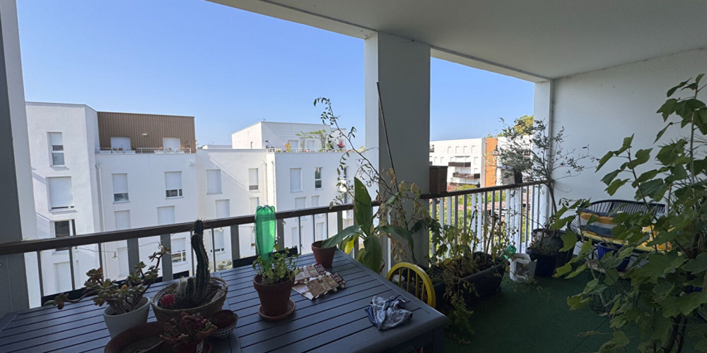 appartement à BRUGES (33520)