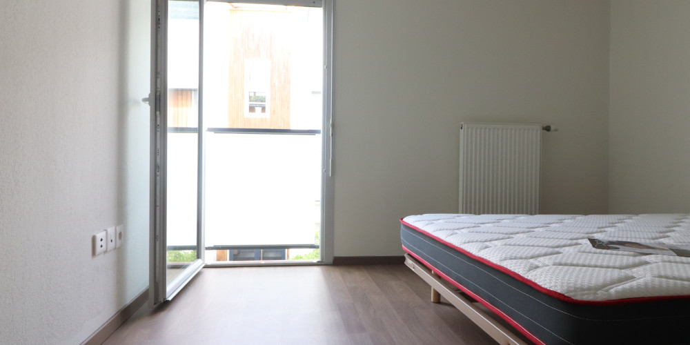 appartement à VILLENAVE D ORNON (33140)