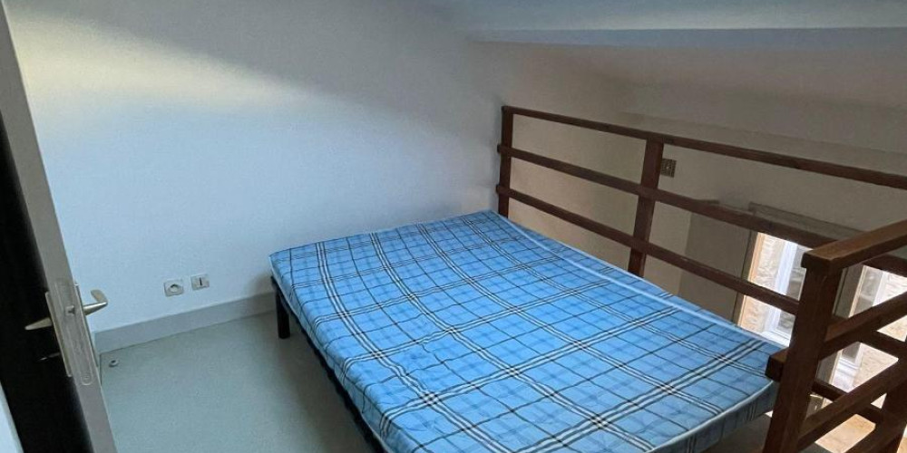 appartement à BORDEAUX (33000)