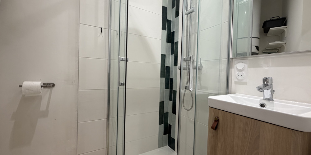 appartement à BORDEAUX (33000)