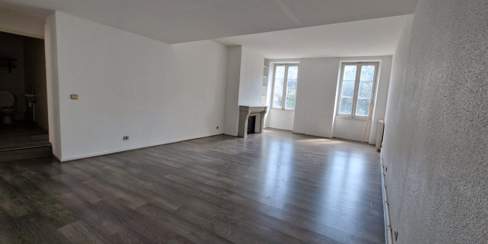 appartement à BORDEAUX (33000)