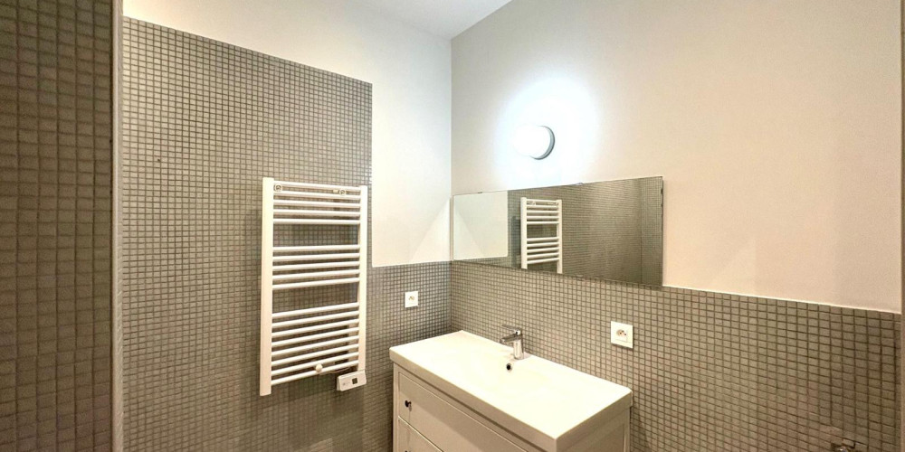 appartement à BORDEAUX (33000)