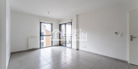 appartement à BORDEAUX (33300)
