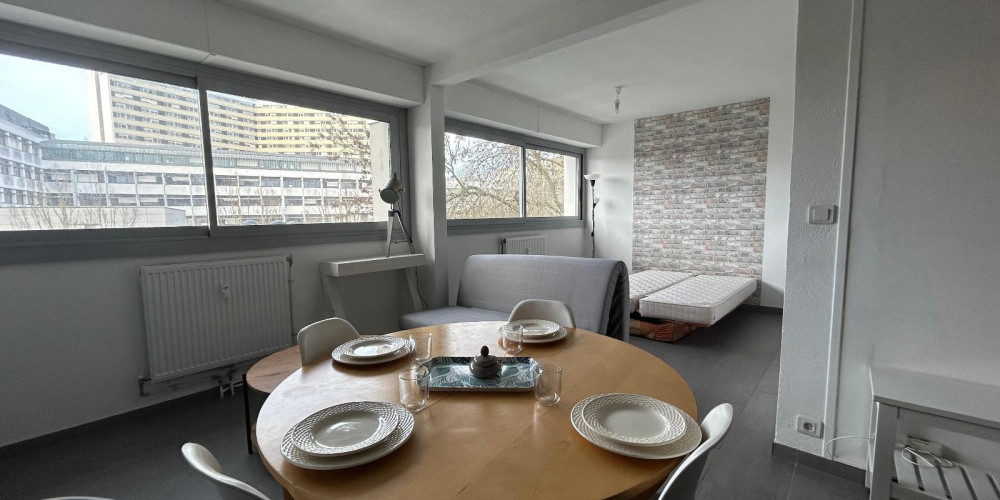 appartement à BORDEAUX (33000)