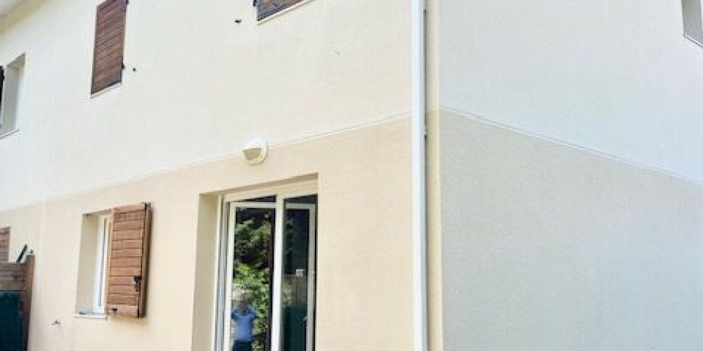 maison à LEOGNAN (33850)