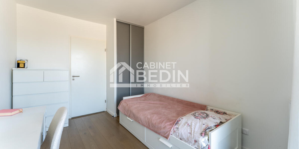 appartement à BORDEAUX (33100)