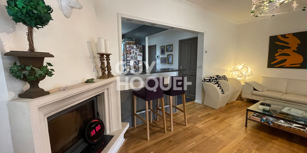 maison à VILLENAVE D ORNON (33140)
