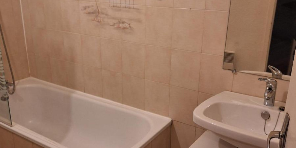 appartement à BORDEAUX (33800)