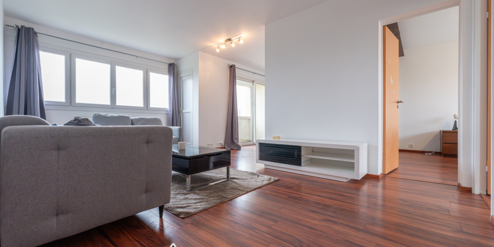 appartement à LE BOUSCAT (33110)