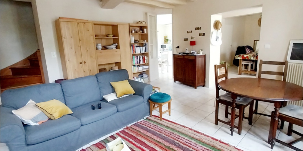maison à STE TERRE (33350)