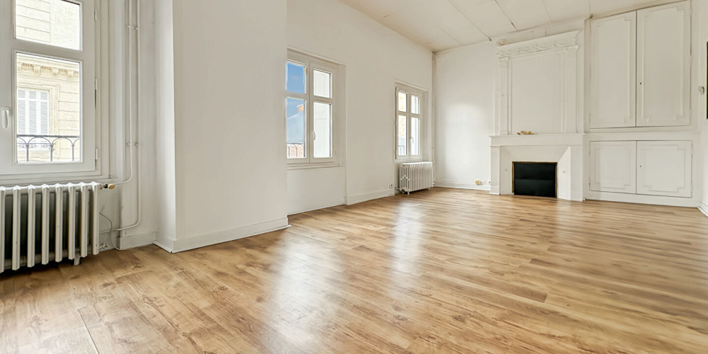 appartement à BORDEAUX (33000)