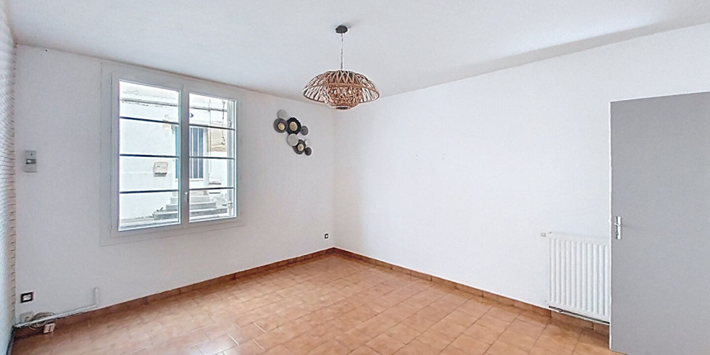 maison à CASTILLON LA BATAILLE (33350)