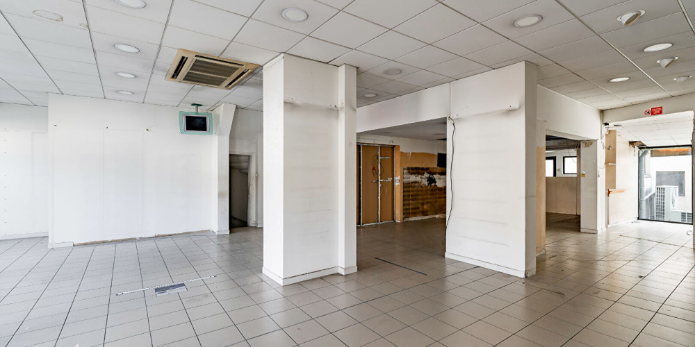 local commercial à LIBOURNE (33500)