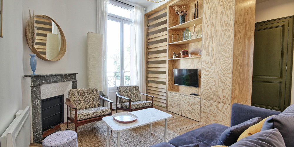 appartement à BORDEAUX (33300)